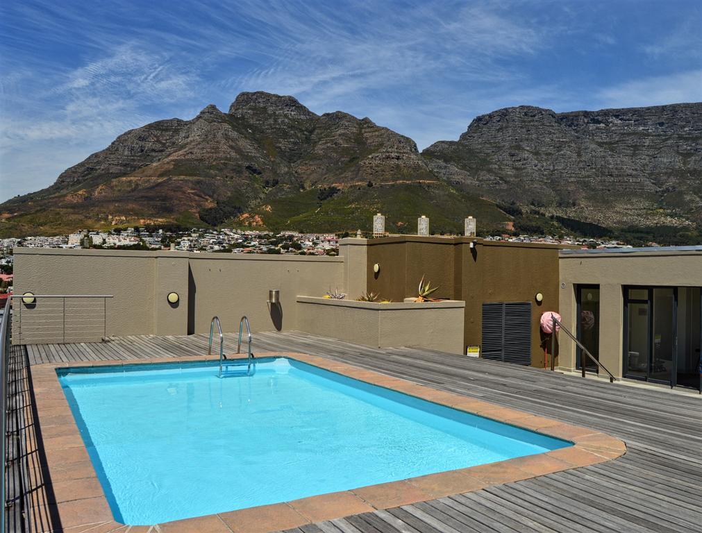 Appartement Urban Oasis At The Four Seasons à Le Cap Extérieur photo